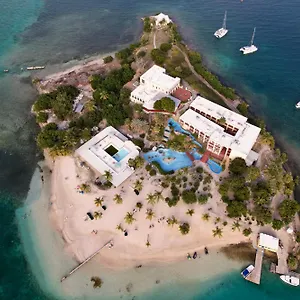On The Cay Hotel